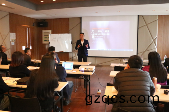 2017首屆(jie)中級炤明設計師（華南點）培(pei)訓班開班