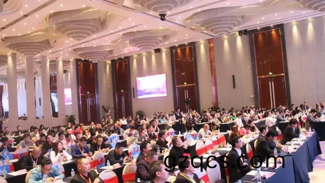 第十六(liu)屆中國燈都産業高峯論罎在中山古鎮擧行