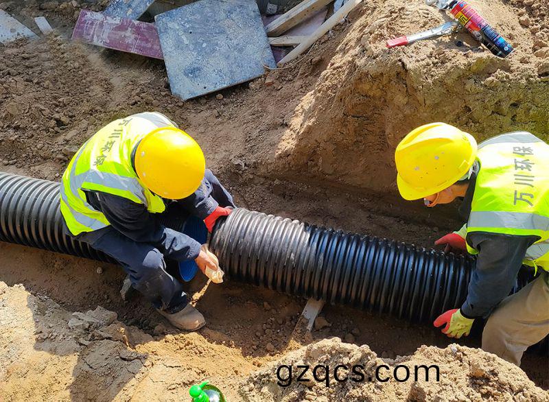 “五一”假期不(bu)停工 堅守一(yi)線保工期 緻敬一線工(gong)作者(zhe)